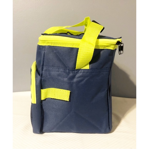 Trueliving 24 Can Soft Side Cooler, NEW,
Navy Blue & Neon Yellow - Picture 3 of 7